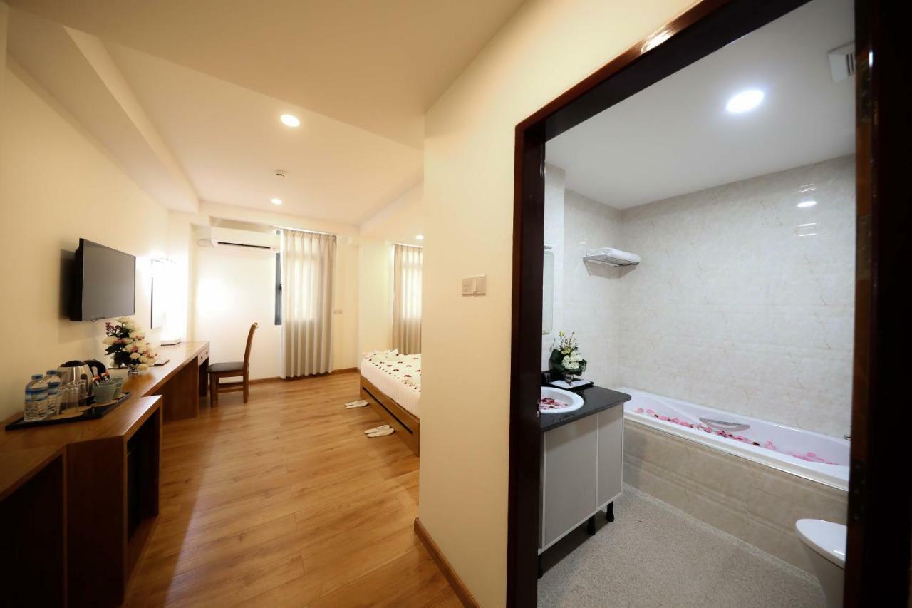Inya View Hotel Yangon Exterior foto